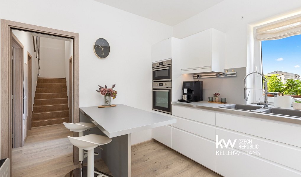 Prodej domu 128 m² s pozemkem 248 m², Kosořice – náhled fotky 12