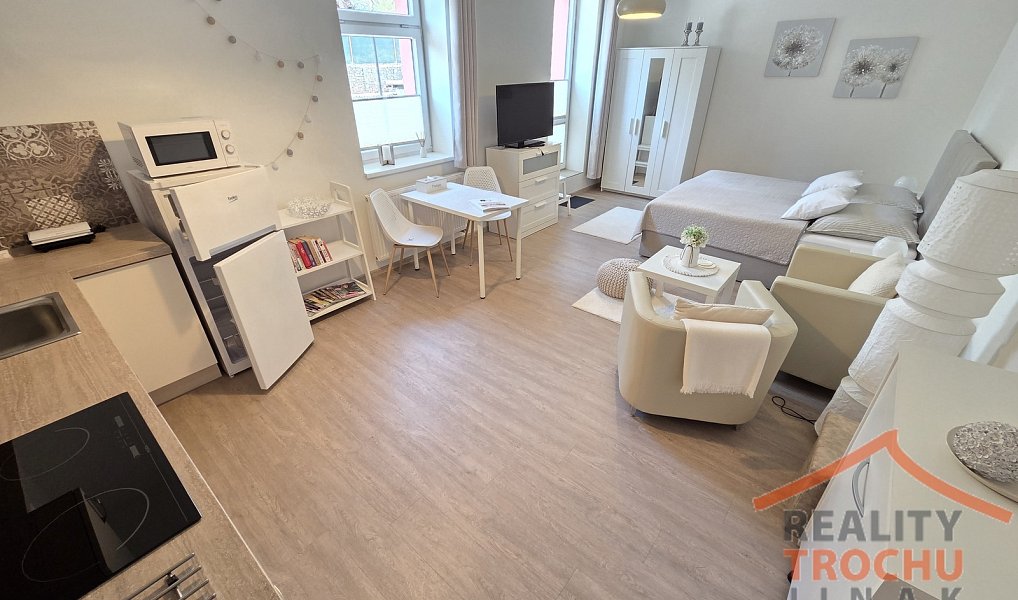 Prodej komerčního objektu (jiného typu) 715 m², Trutnov – náhled fotky 11