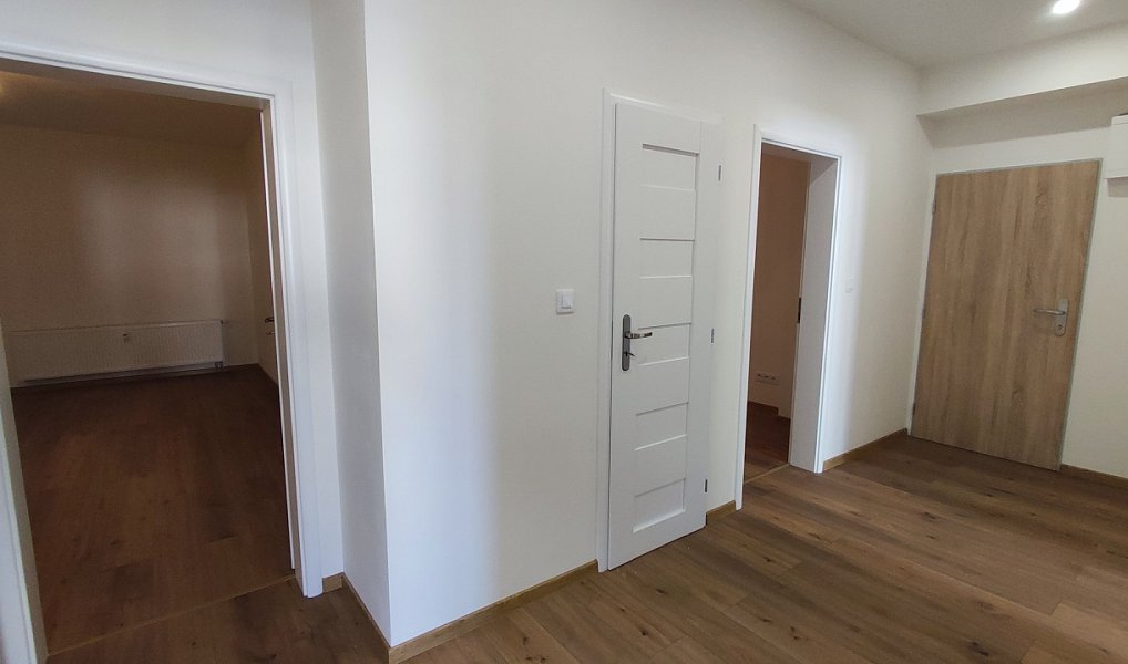 Prodej bytu 3+1 85 m², Praha – náhled fotky 10