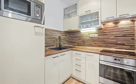 Pronájem bytu 2+1 54 m², Lidická, Třebíč - Borovina