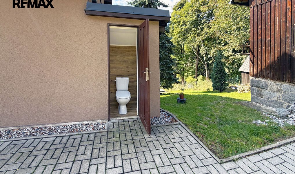 Prodej domu 197 m² s pozemkem 3 575 m², Nejdek – náhled fotky 25