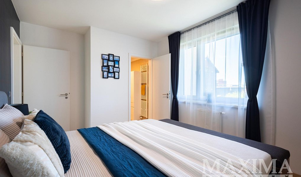 Prodej bytu 4+kk 114 m², Praha – náhled fotky 8