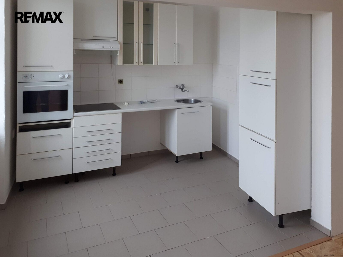 Prodej nájemního domu, činžáku 443 m² — photo 2