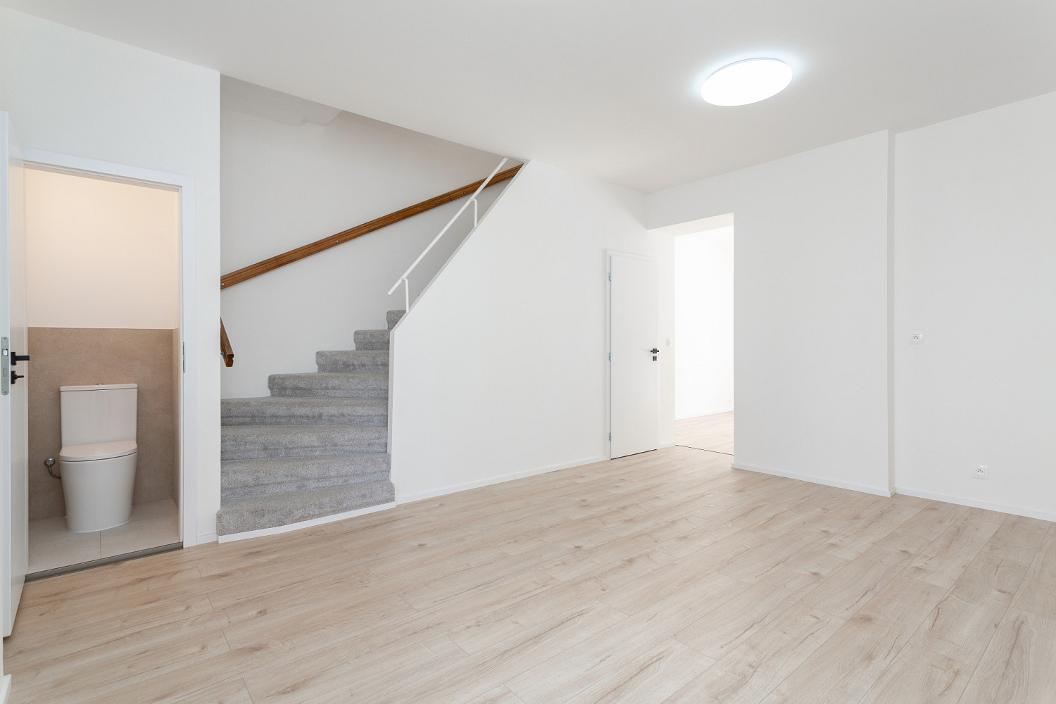 Prodej domu 150 m² s pozemkem 143 m² — photo 3