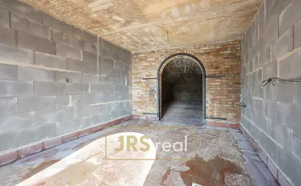 Prodej Vinného sklepa v Mutěnicích pod Dubňanskou horou, pozemek 2401 m2, Mutěnice, okres Hodonín