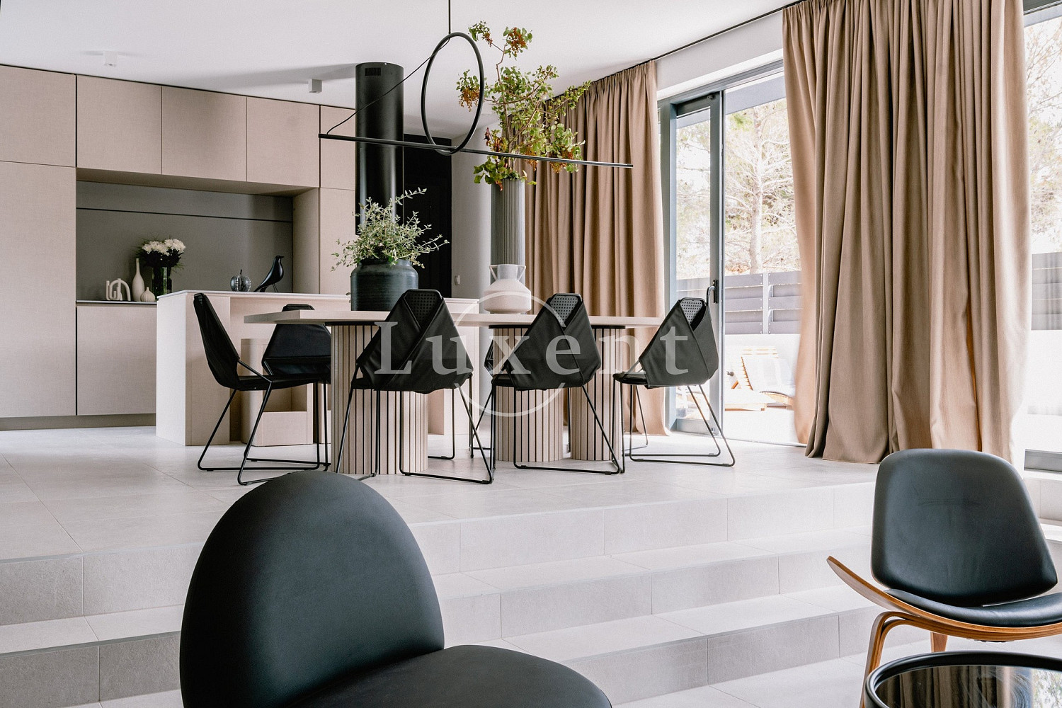 Prodej domu 200 m² s pozemkem 400 m² - Bild 6
