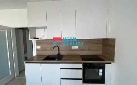 Pronájem bytu 1+kk 35 m², Císařského pluku, Opava - Předměstí