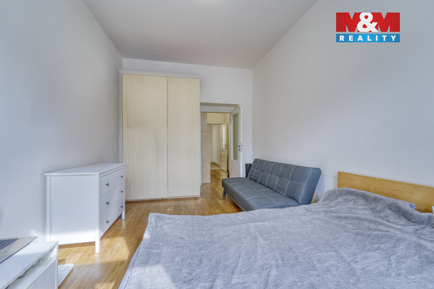 Prodej bytu 1+kk 63 m² – pohled 4