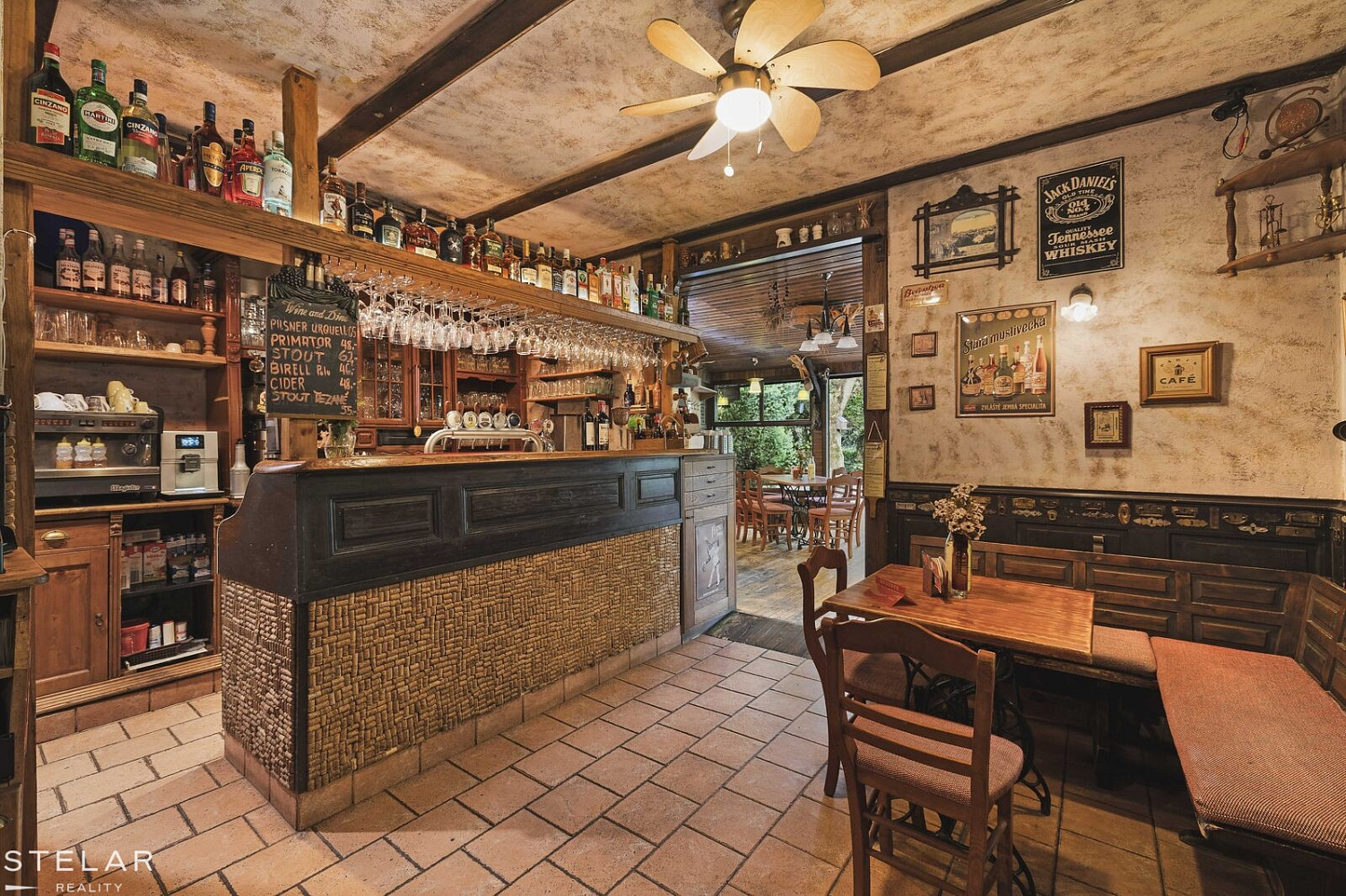 Prodej restaurace 864 m², Jaroměř