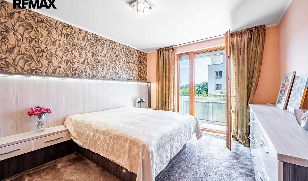 Prodej bytu 4+kk 119 m², Praha – náhled fotky 9