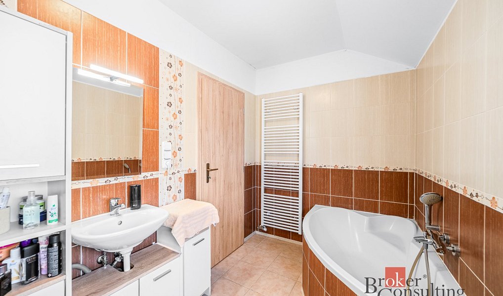 Prodej domu 93 m² s pozemkem 973 m², Břasy – náhled fotky 16