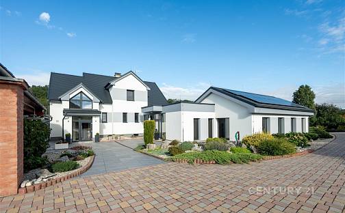 Prodej domu 395 m² s pozemkem 4 167 m², Rozstání, okres Svitavy