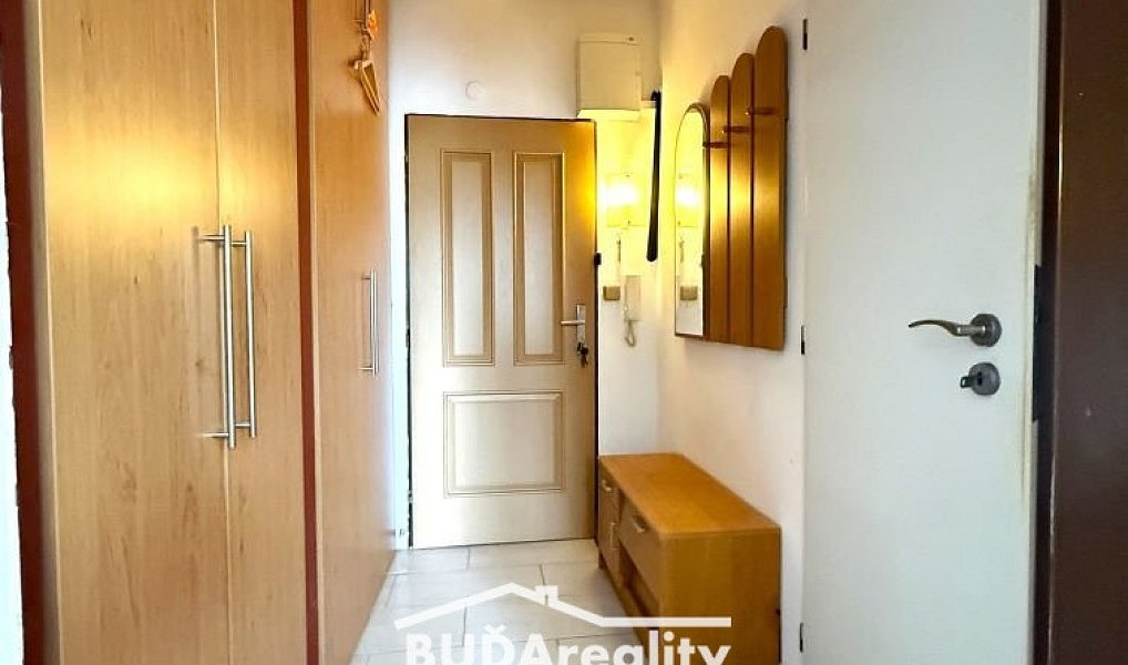 Prodej bytu 2+1 35 m², Zlín – náhled fotky 3