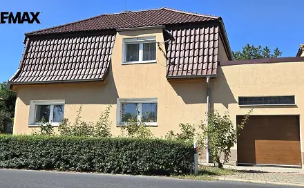 Prodej domu 107 m² s pozemkem 521 m², Danešova, Peruc, okres Louny