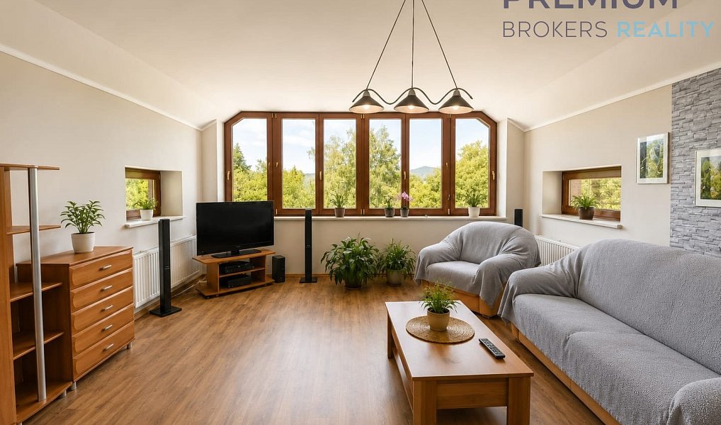 Prodej domu 440 m² s pozemkem 2 313 m², Měrunice – náhled fotky 6