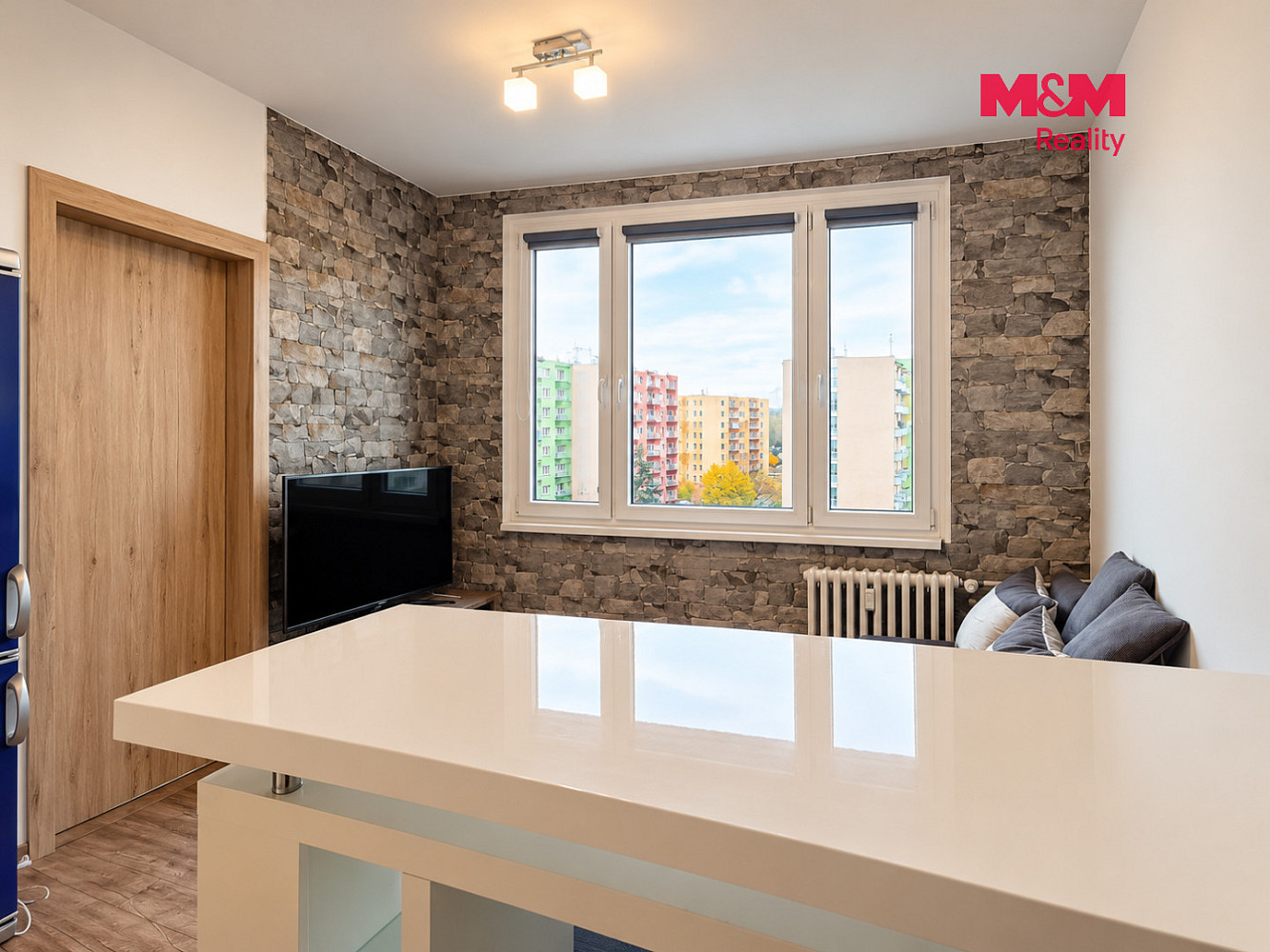 Pronájem bytu 1+1 37 m² – fotografie 3