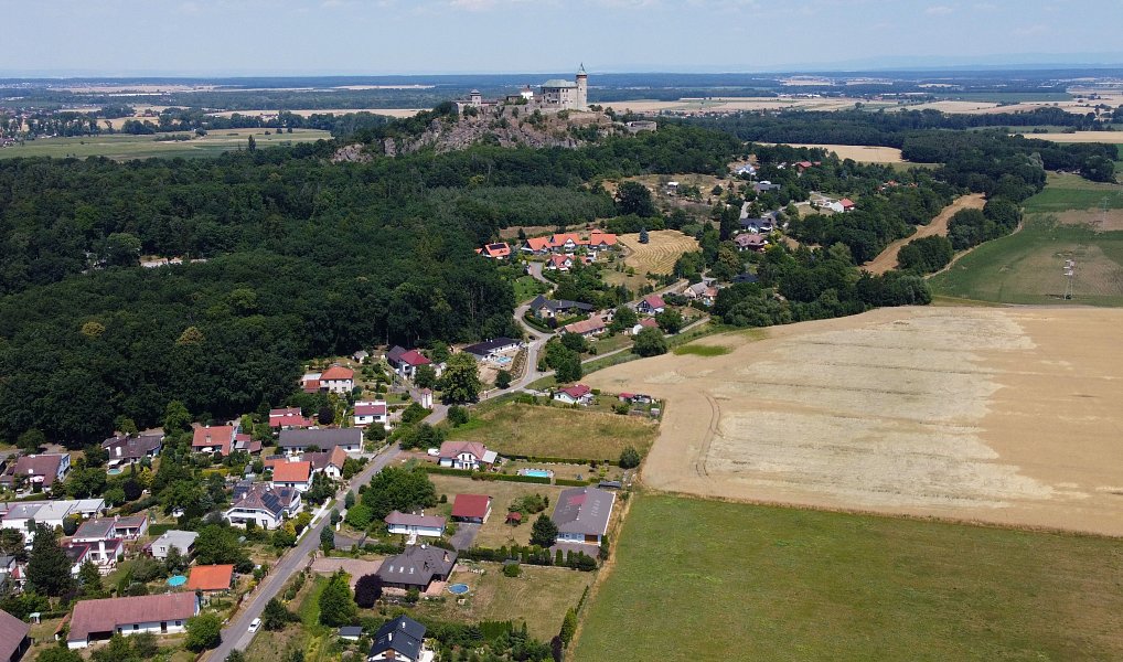 Prodej stavebního pozemku 1 152 m², Ráby – náhled fotky 17