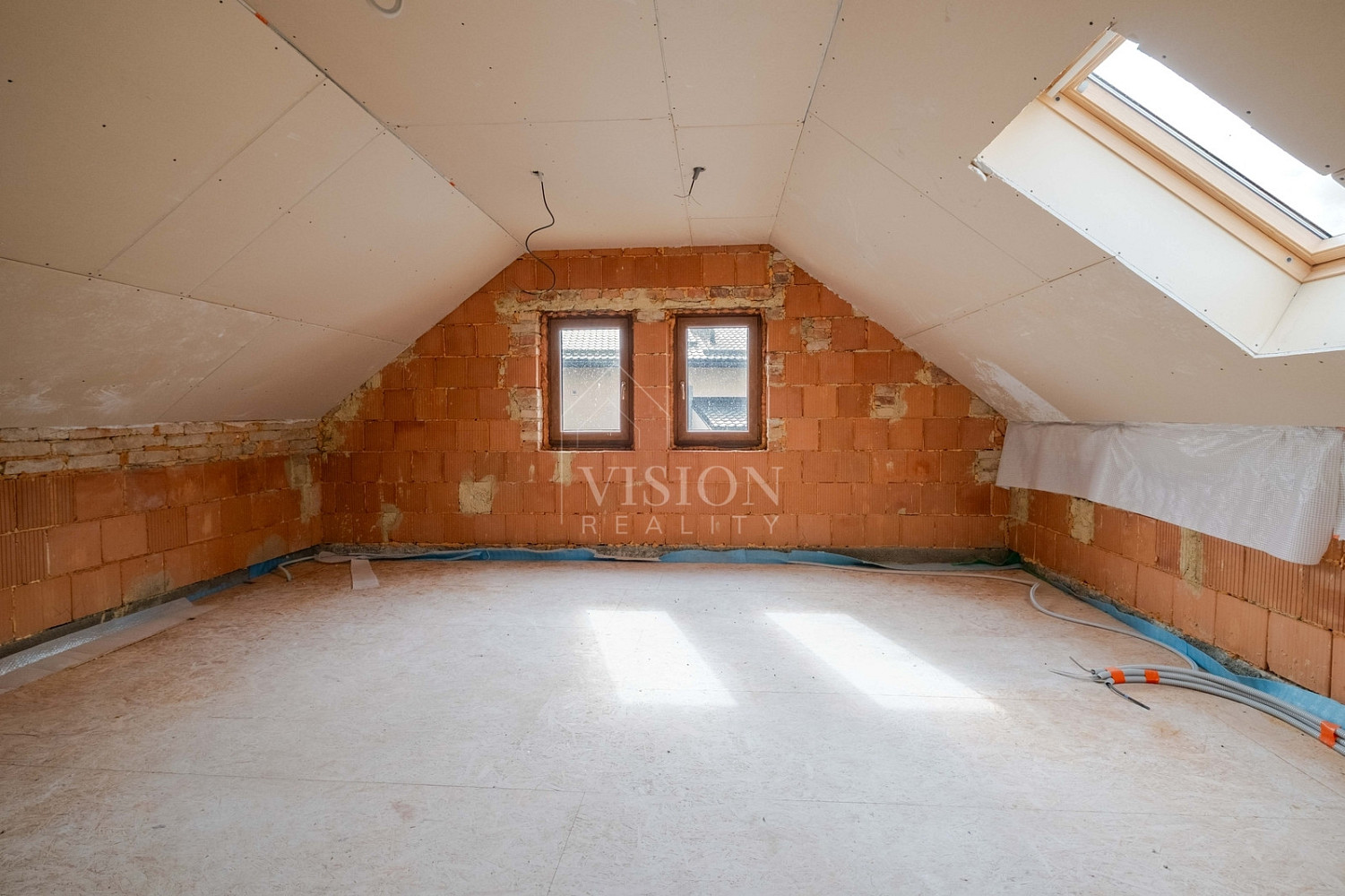 Prodej domu 134 m² s pozemkem 93 m² – fotografie 3