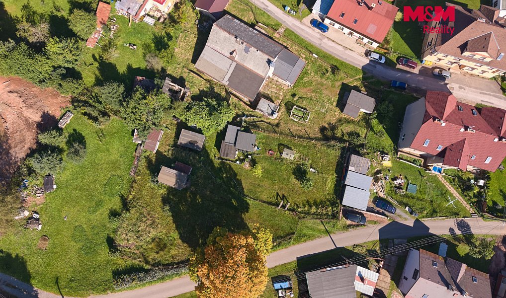 Prodej stavebního pozemku 1 093 m², Bernartice – náhled fotky 7