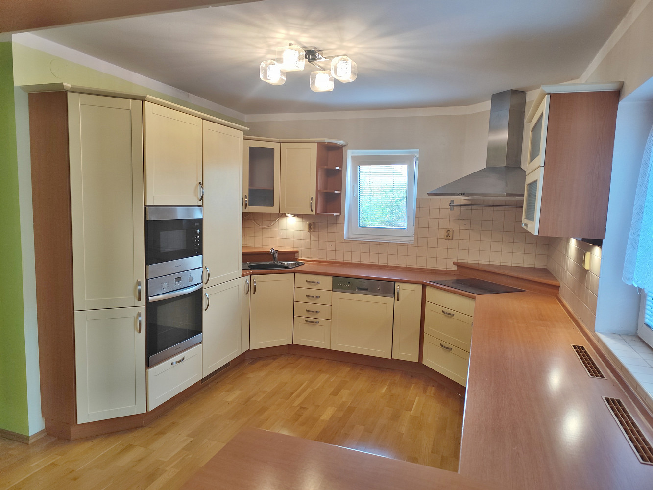 Prodej domu 155 m² s pozemkem 858 m² – fotografie 5