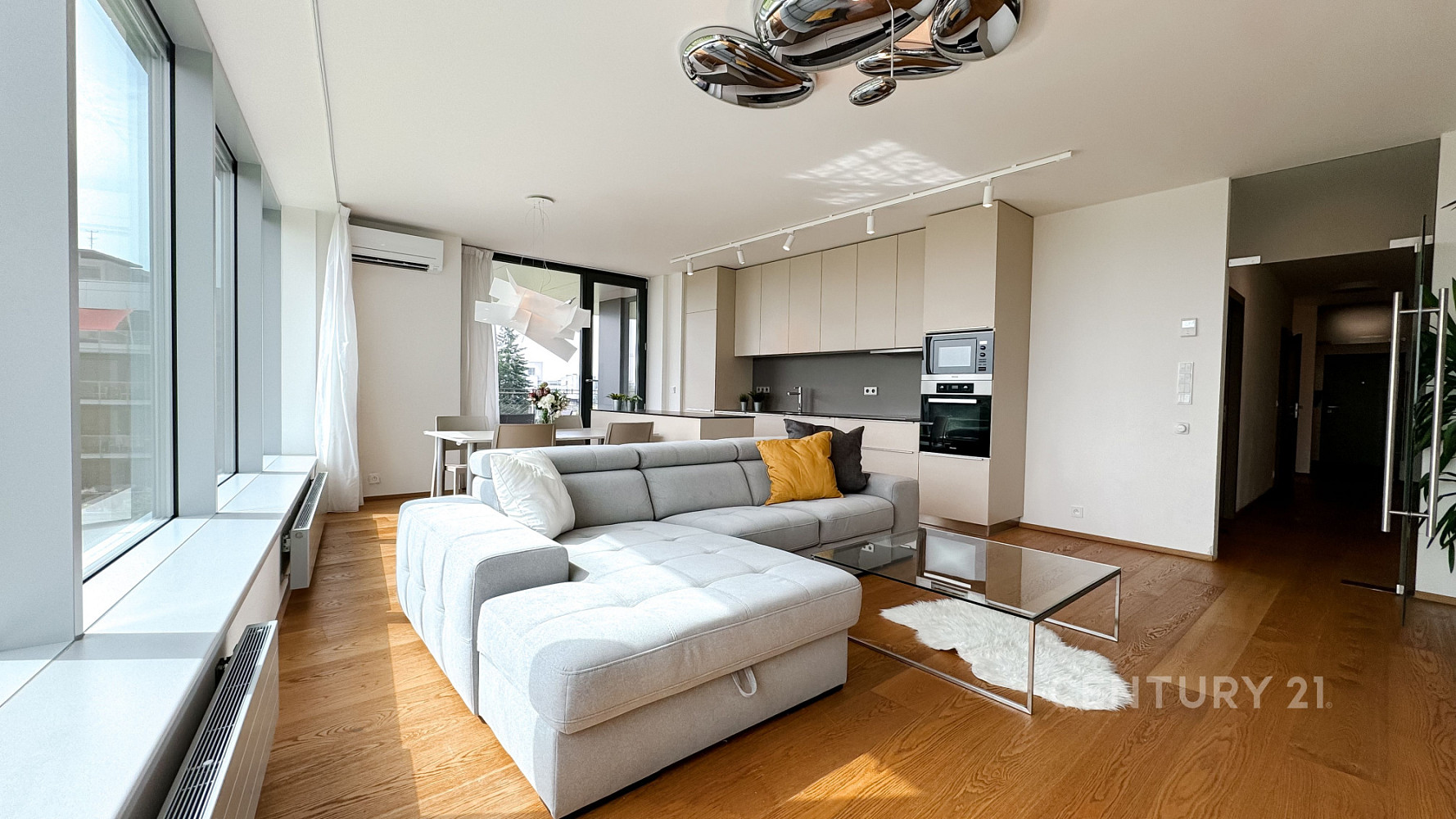 Prodej bytu 4+kk 135 m² – fotografie 2