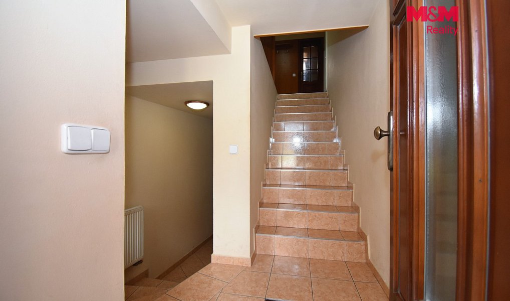Prodej domu 180 m² s pozemkem 1 217 m², Spálov – náhled fotky 5
