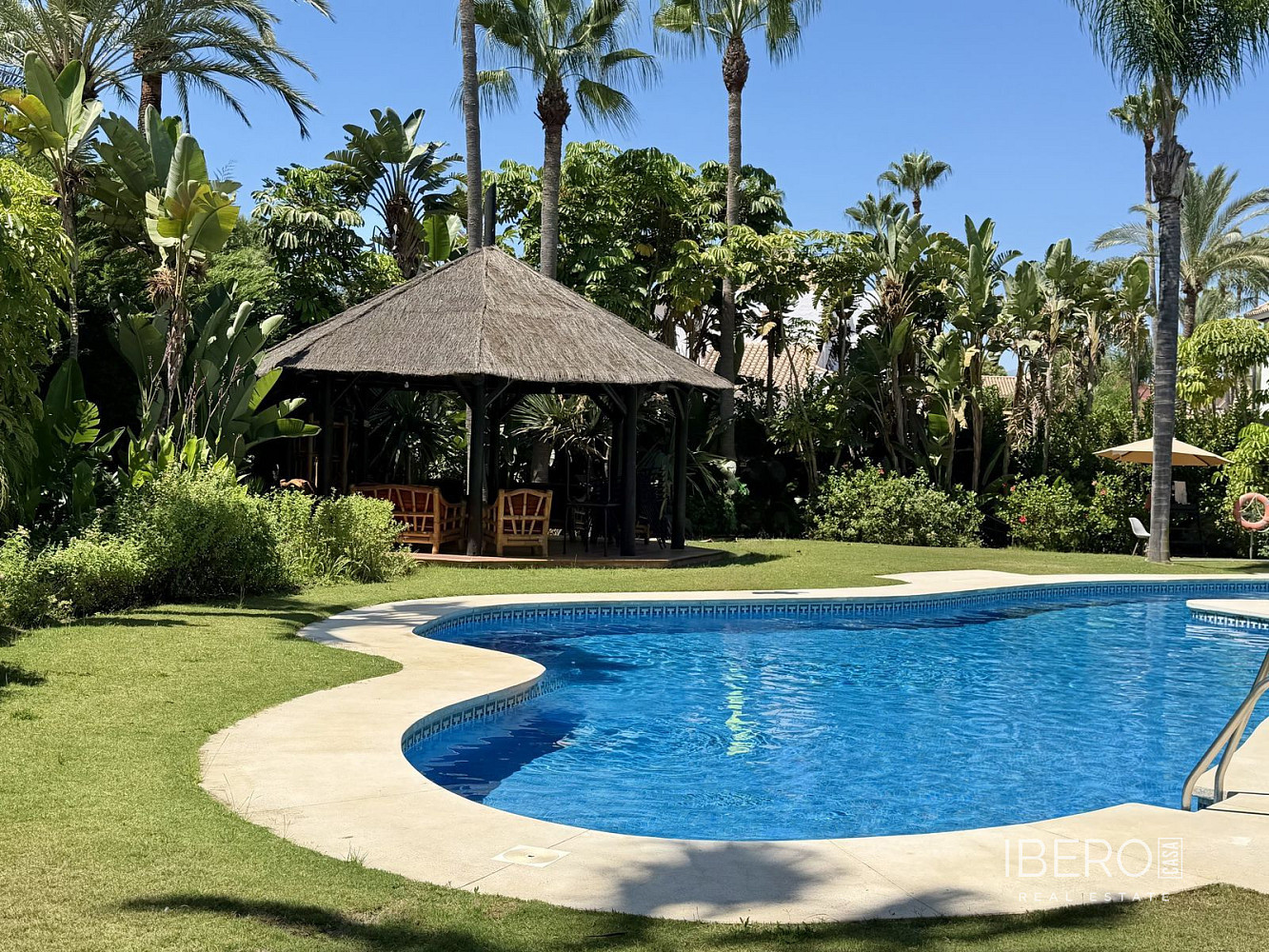 Piso 3+kk – Marbella, Nueva Andalucía - Más