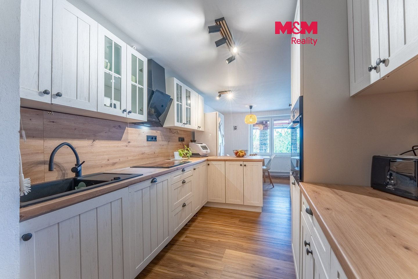 Prodej domu 100 m² s pozemkem 705 m²