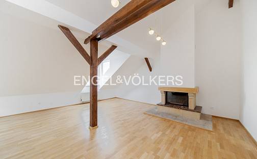 Pronájem bytu 4+1 165 m²