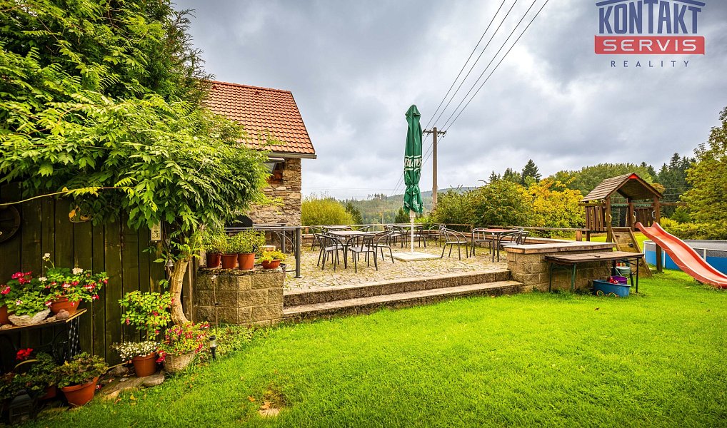 Prodej domu 660 m² s pozemkem 971 m², Stachy – náhled fotky 16