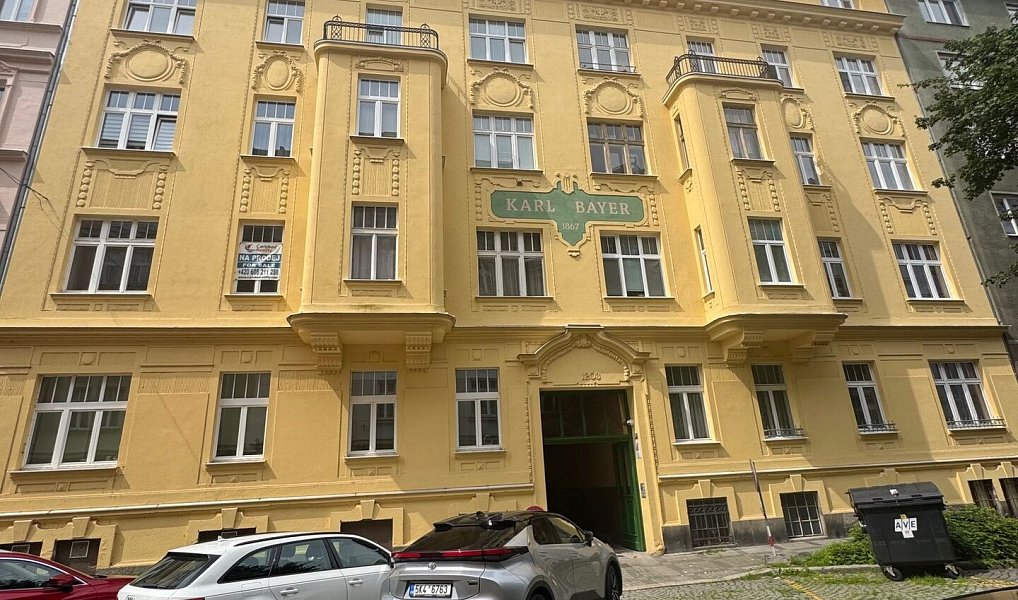 Prodej bytu 2+1 69 m², Karlovy Vary – fotka 1 z 24