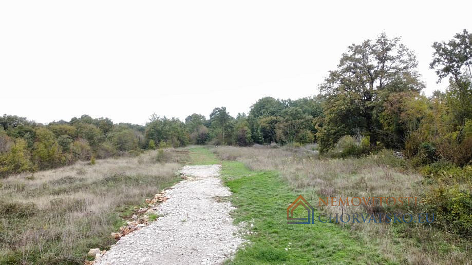 Prodej stavebního pozemku 663 m² - Vista 3