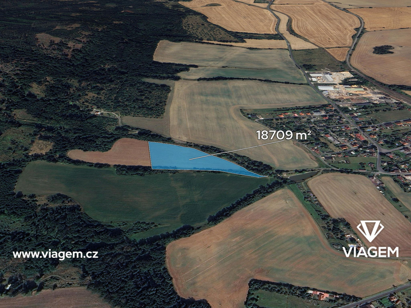 Prodej pole 9 354 m²