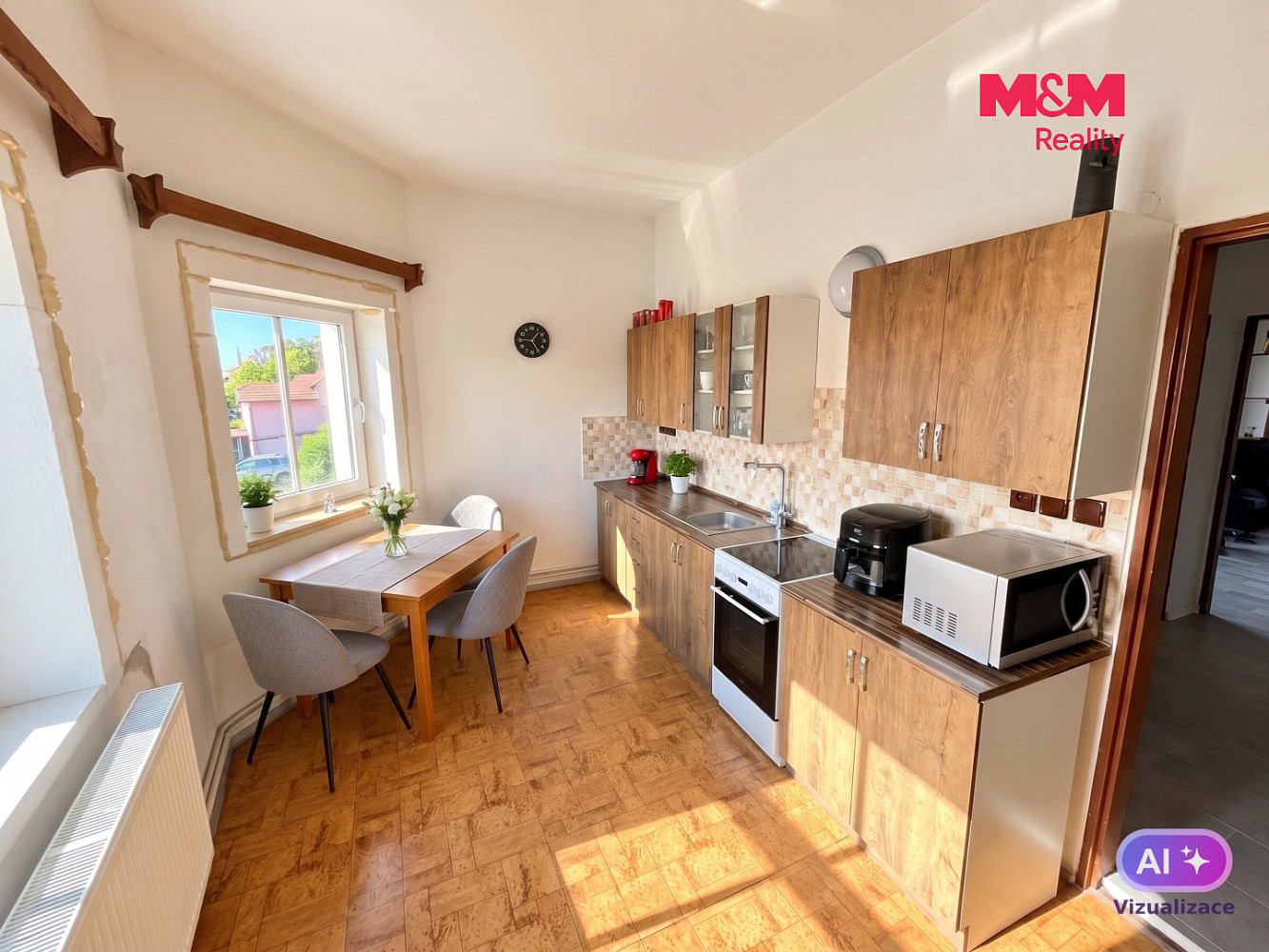 Prodej domu 210 m² s pozemkem 180 m² – fotografie 2