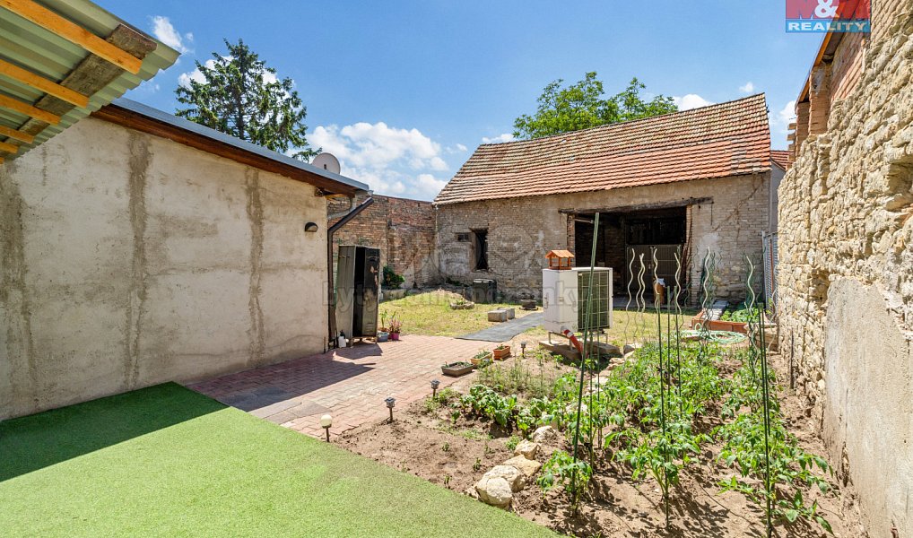 Prodej domu 140 m² s pozemkem 375 m², Vražkov – náhled fotky 17