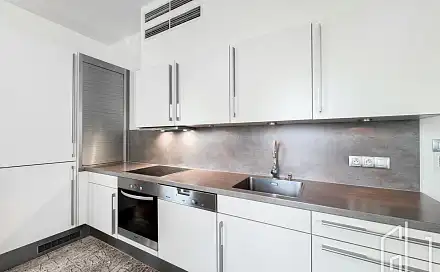 Pronájem bytu 3+kk 102 m²