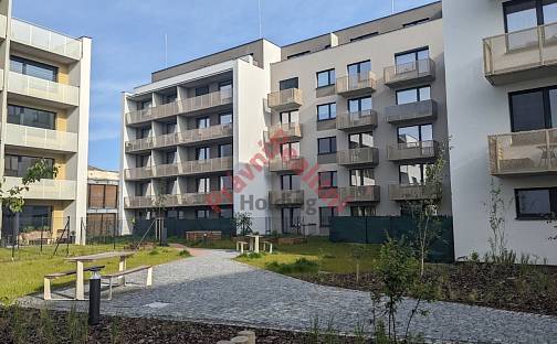 Prodej bytu 2+kk 56 m², Východní, Pardubice - Pardubičky