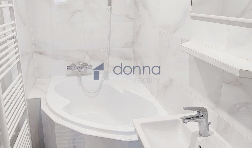 Pronájem bytu 3+kk 77 m², Praha – náhled fotky 4