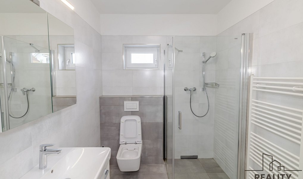 Prodej domu 191 m² s pozemkem 938 m², Všechovice – náhled fotky 4