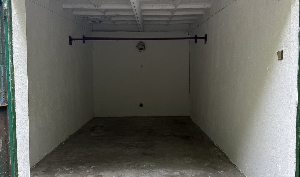 Pronájem garáže 21 m2, Slaný, Slaný – náhled fotky 2