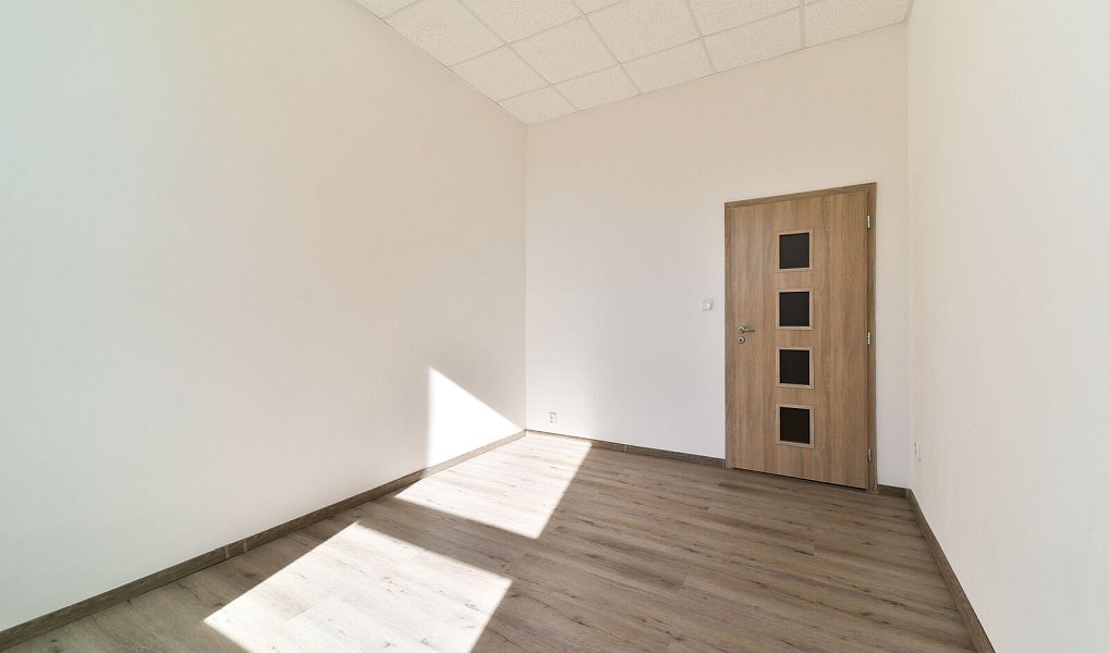 Pronájem bytu 3+1 56 m², Mariánské Lázně – náhled fotky 8