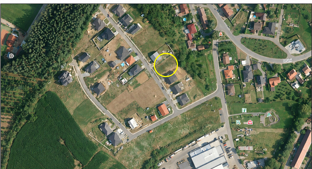 Prodej stavebního pozemku 799 m² – fotografie 4