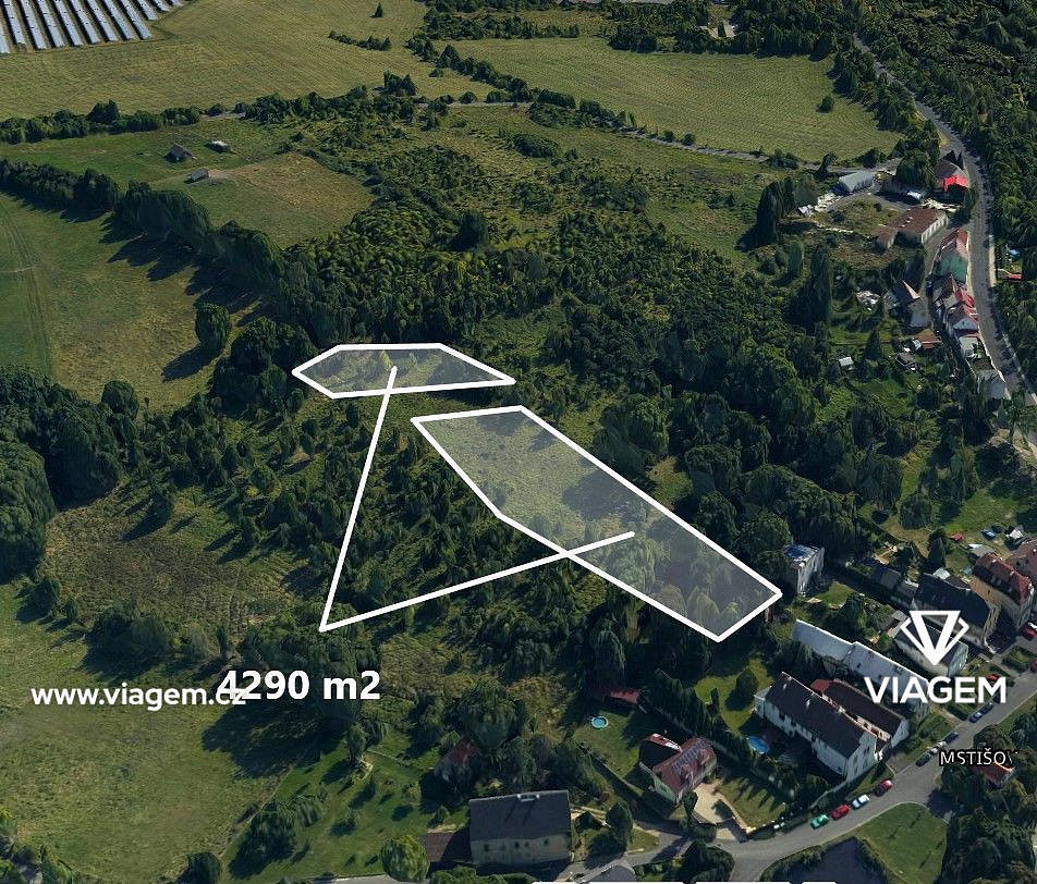 Prodej stavebního pozemku 740 m²