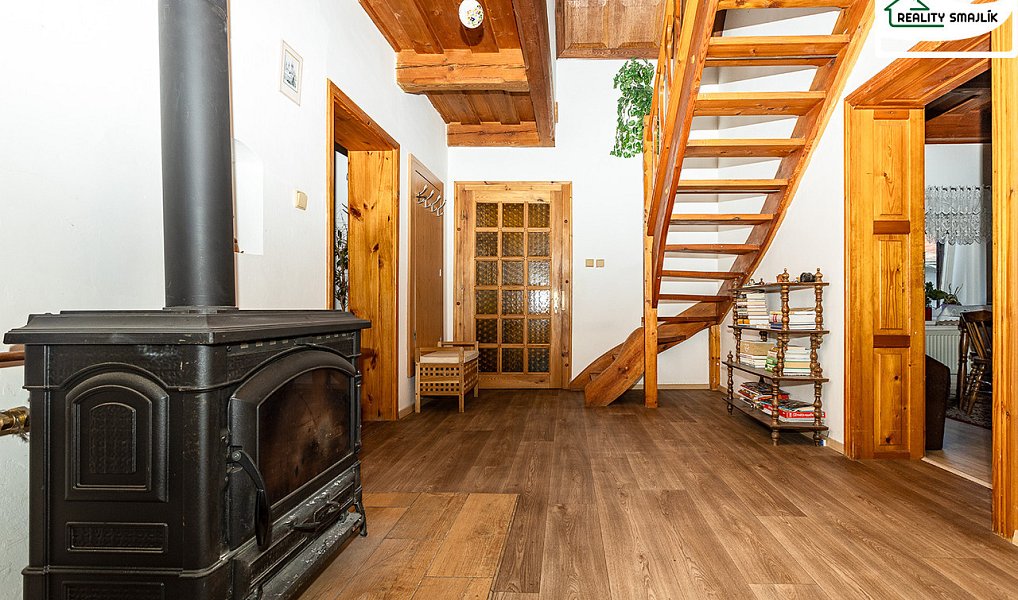 Prodej domu 180 m² s pozemkem 1 487 m², Skalná – náhled fotky 10