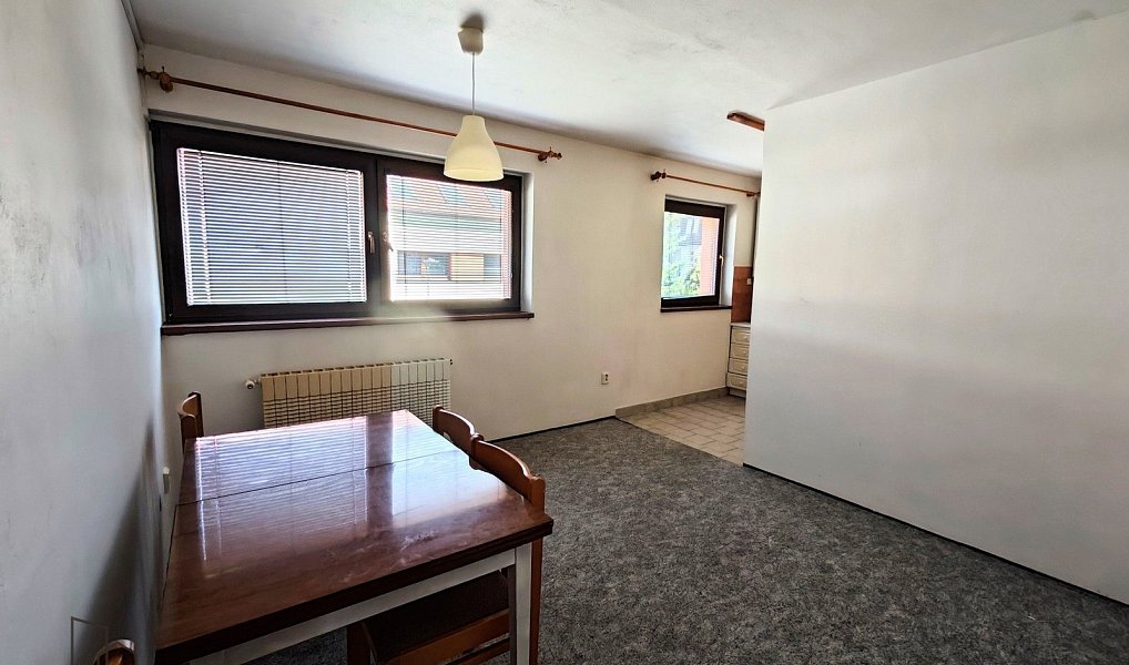 Pronájem domu 200 m² s pozemkem 182 m², Hostivice – náhled fotky 6