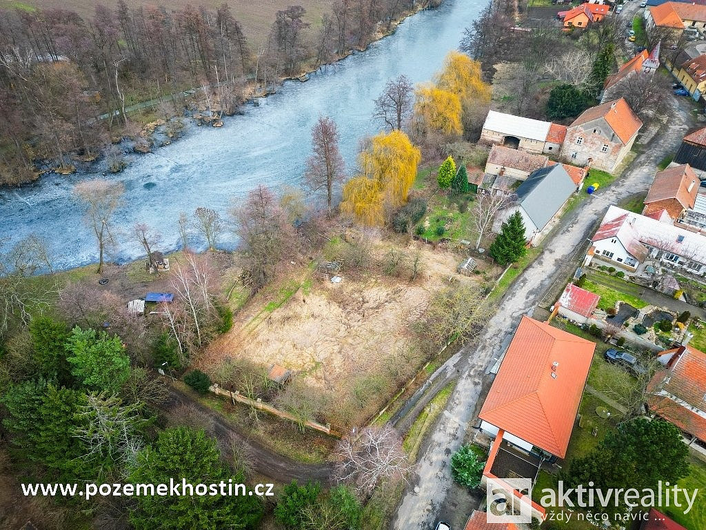 Prodej stavebního pozemku 1 755 m² — photo 2