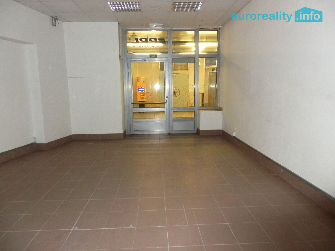 Pronájem obchodních prostor 38 m²