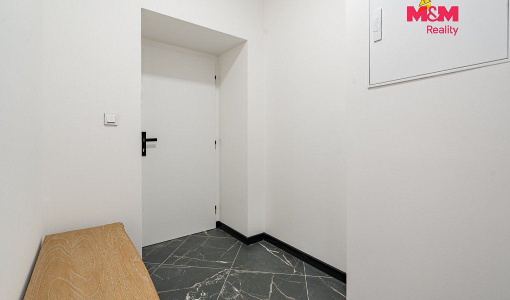 Prodej bytu 2+kk 50 m², Horní Planá – náhled fotky 13