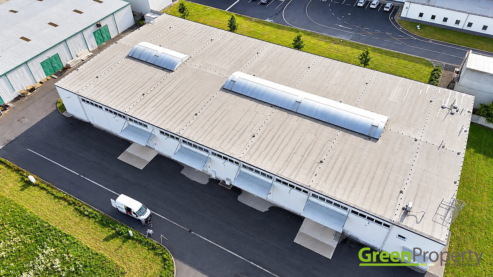 Pronájem skladovacích prostor 2 500 m² – fotografie 2