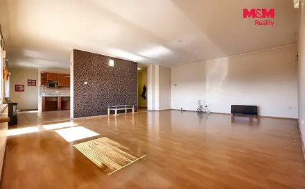 Prodej výrobních prostor 1 414 m², Chelčického, Kroměříž